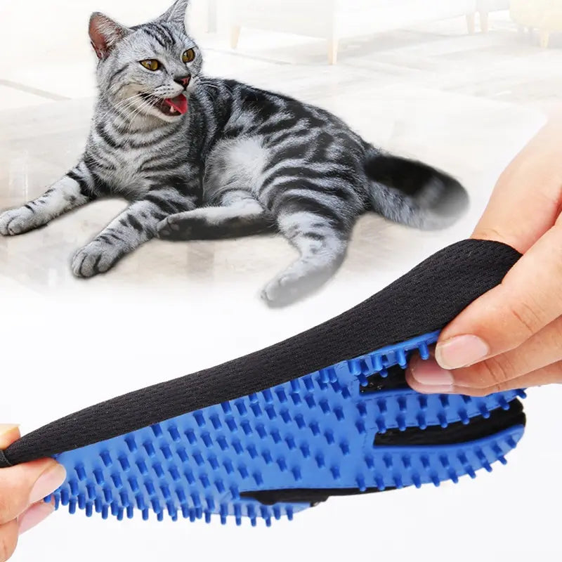 Pet Grooming Glove – Deshedding & Hair Removal Glove for Dogs & Cats