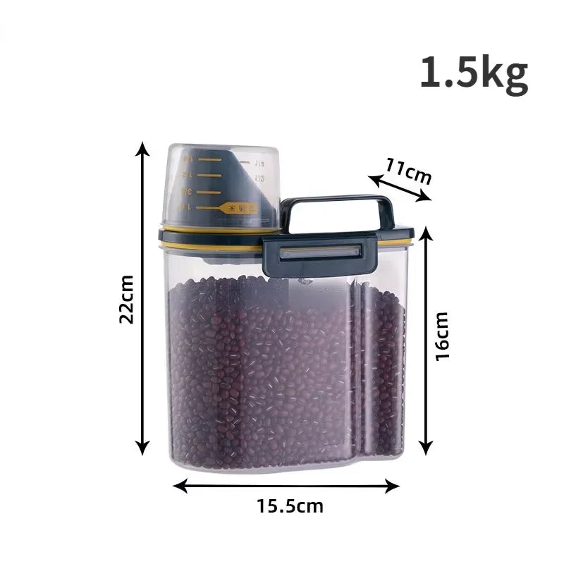 Airtight Pet Food Storage Container with Measuring Cup – Moisture-Proof Dog & Cat Food Bin (1.5kg / 2kg)